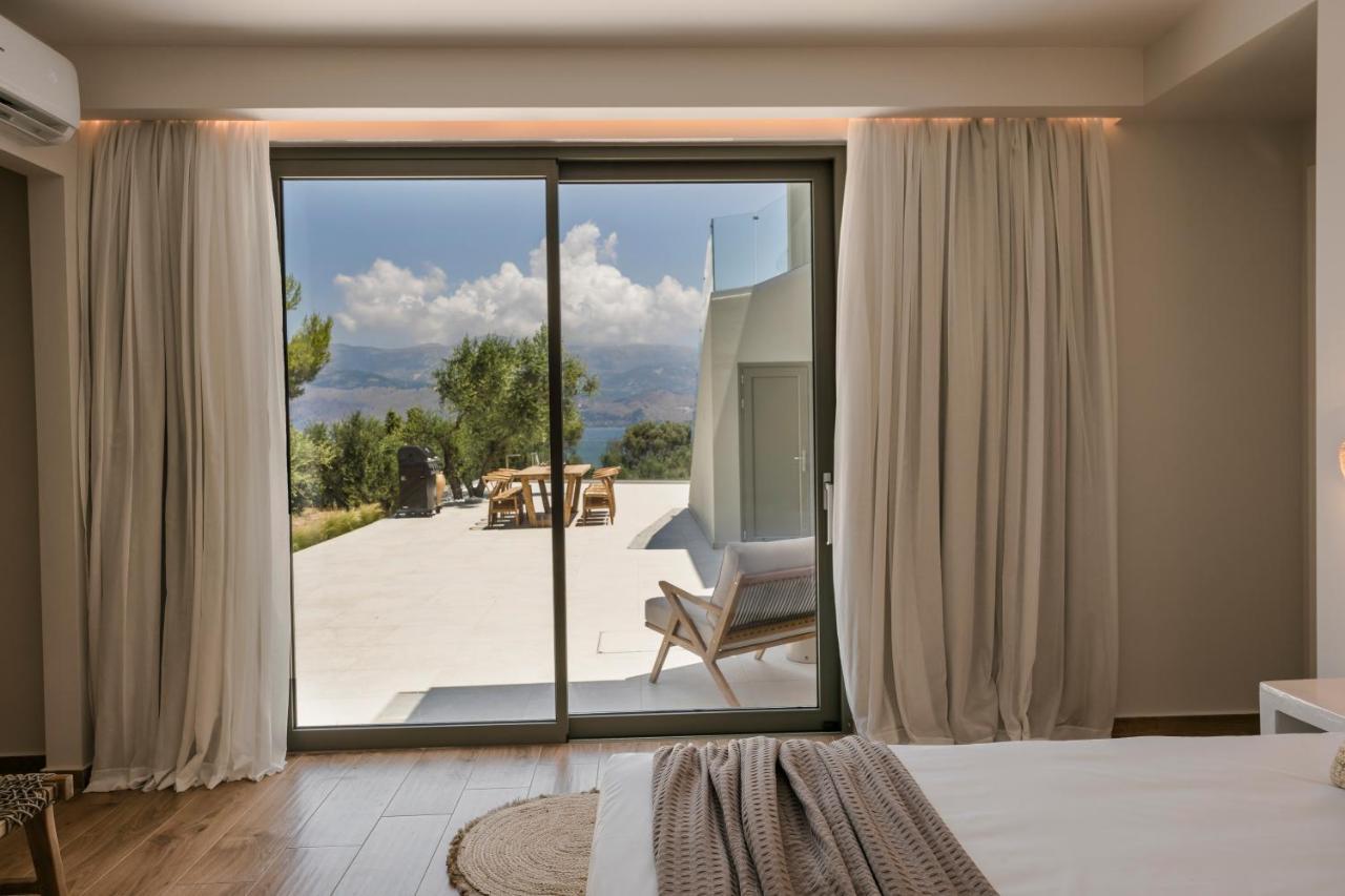 Villa Sensi Lixouri Esterno foto